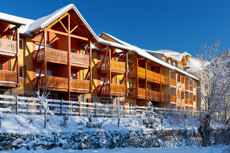 Ax Les Thermes French Pyrenees Ski Holiday Apartments & Hotels
